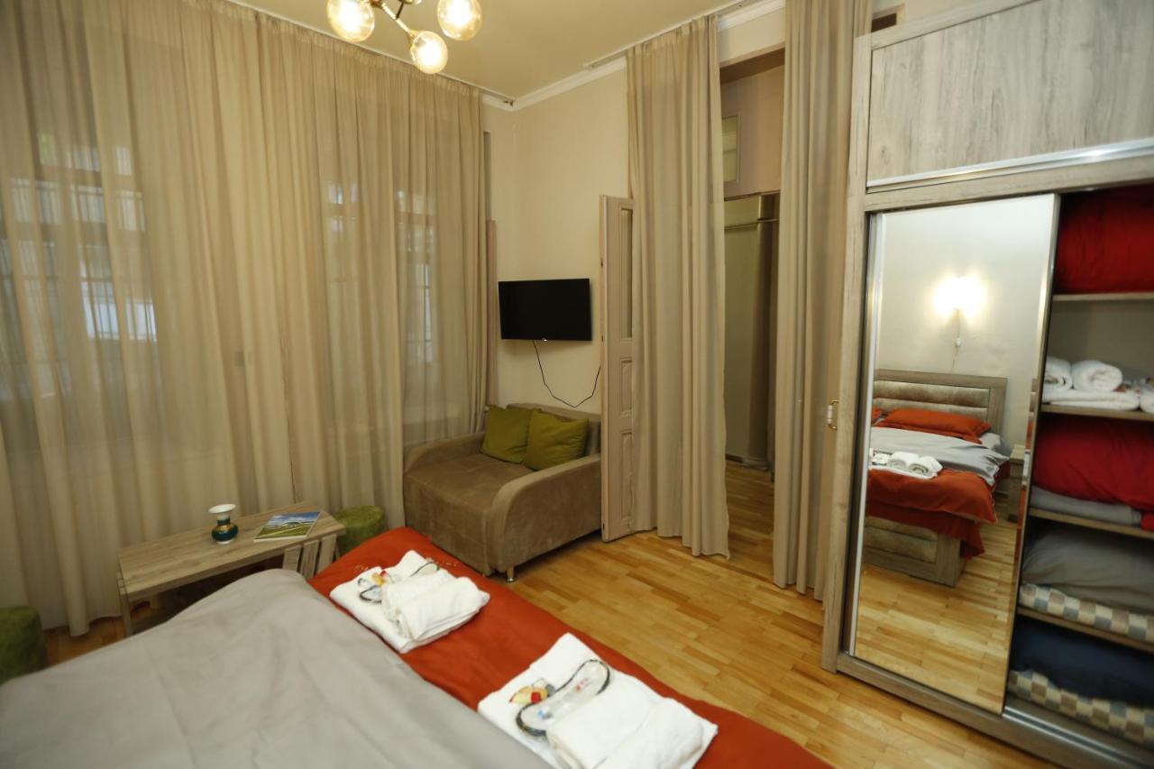 Old Tbilisi N&M Apartment Bagian luar foto
