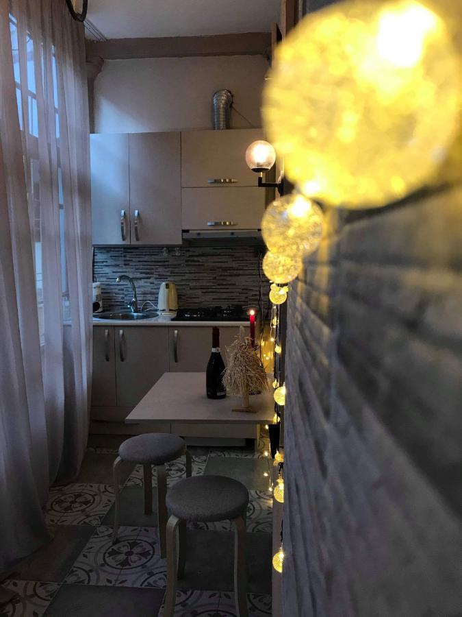 Old Tbilisi N&M Apartment Bagian luar foto